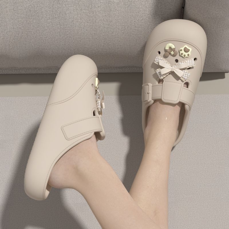 Women's Slippers and Ladies Sandals Outside Thick Slides Hollow With Bow Buckle Shoes Top Designs Footwear New Style Summer Shoe