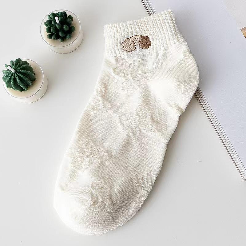 Boat Socks Spring and Summer White Short Socks, Low-top Shallow-mouth Invisible Socks, Thin Breathable Socks, Women's Socks