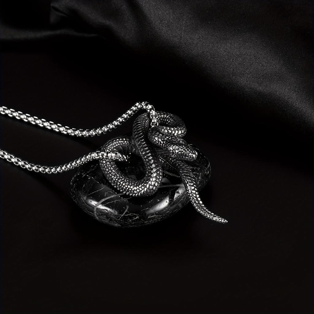 Serpentine Necklace - Elegant Silver Tone Chain Jewelry
