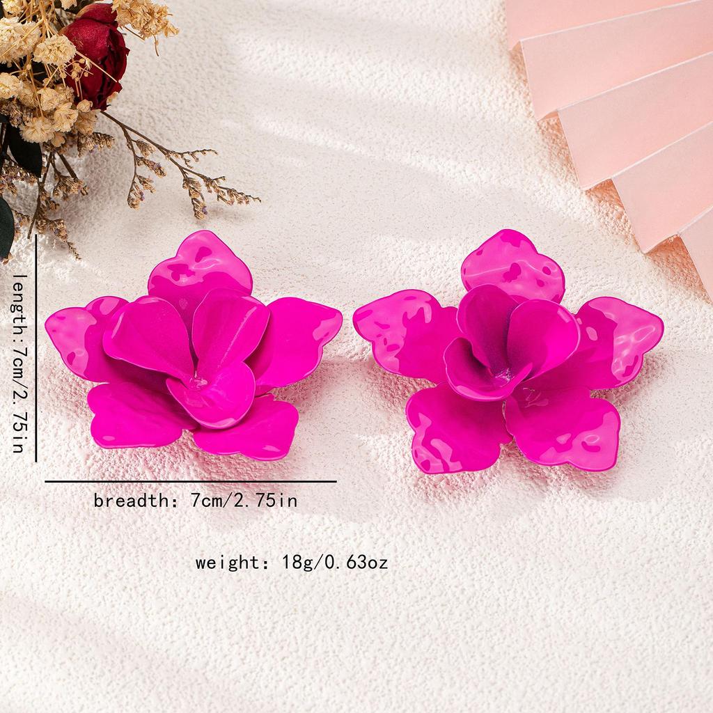 European & American Retro Pink Flower Stud Earrings for Parties