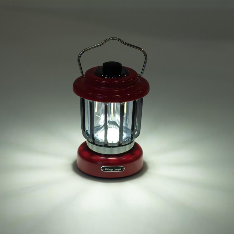 Rechargeable Metal Retro Camping Lantern Emergency Camping Lamp