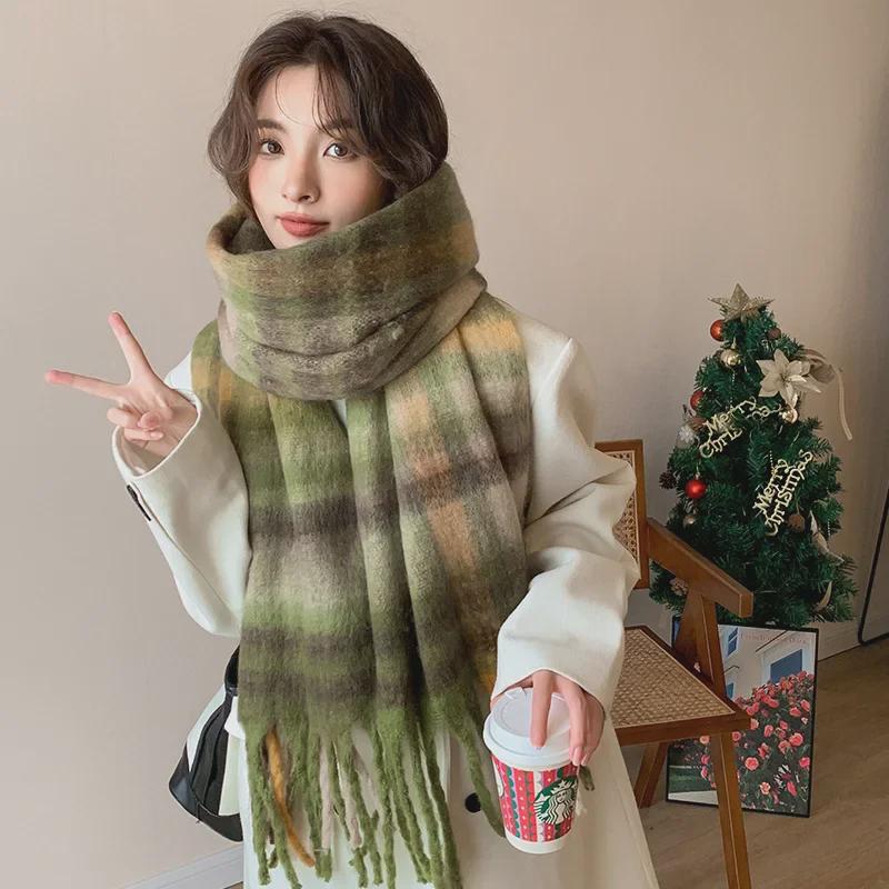 2024 Winter High-End Versatile Striped Scarf: Thickened, Warm, and Chic Korean Autumn/Winter Shawl