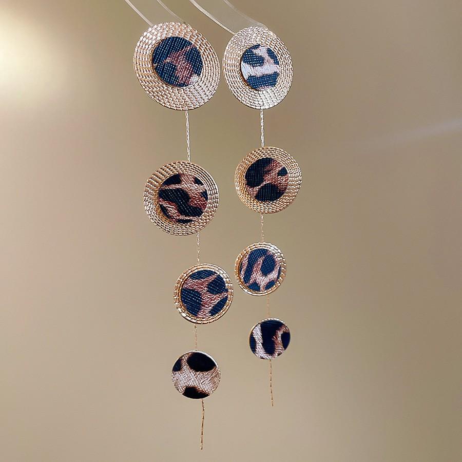 Vintage Ethnic Silver Needle Diamond Inlaid Round Flower Acrylic Resin Stud Earrings for Women