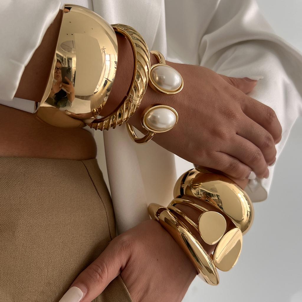 SHIXIN 6 Styles Geometric Gold Color Cuff Spring Bangles for Women Vintage Metal Chunky Wide Hand Bracelets Fashion Jewelry Y2K
