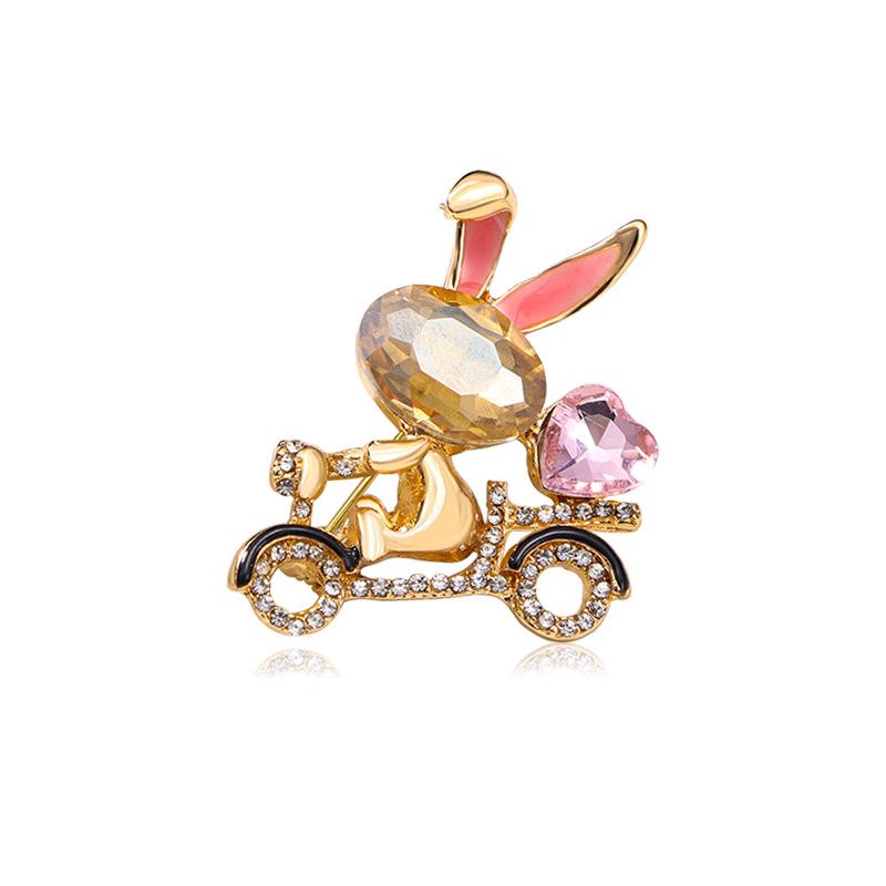 

Design sense niche cute bicycle bunny brooch brooch exquisite female love year of the rabbit brooch