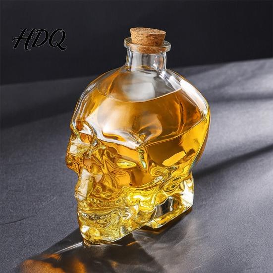 Contenitore per Vino alla Frutta a Forma di Teschio Decanter in Vetro Bottiglia Whiskey Gotica 3D con Tappo Unico Tappo Regalo Dispenser Liquori Novità per