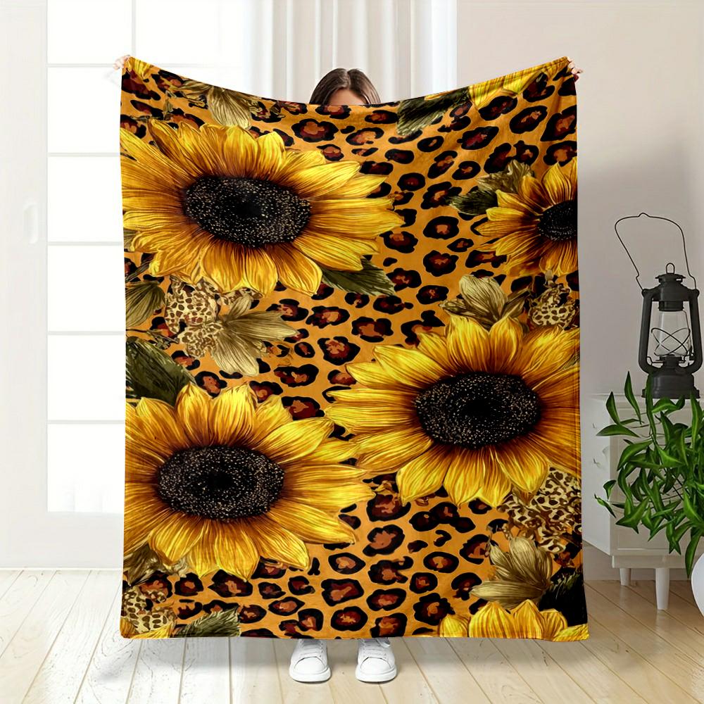Sunflowers and Leopard Print Pattern Warm Quilt– Flannel Blanket for Bedroom, Living Room, Sofa, and Nap.