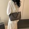 Simple Tote Bag Large Capacity Bag for Women New Style Women's Bag Fashionable Commuter Retro Chain Handbag Shoulder Bag