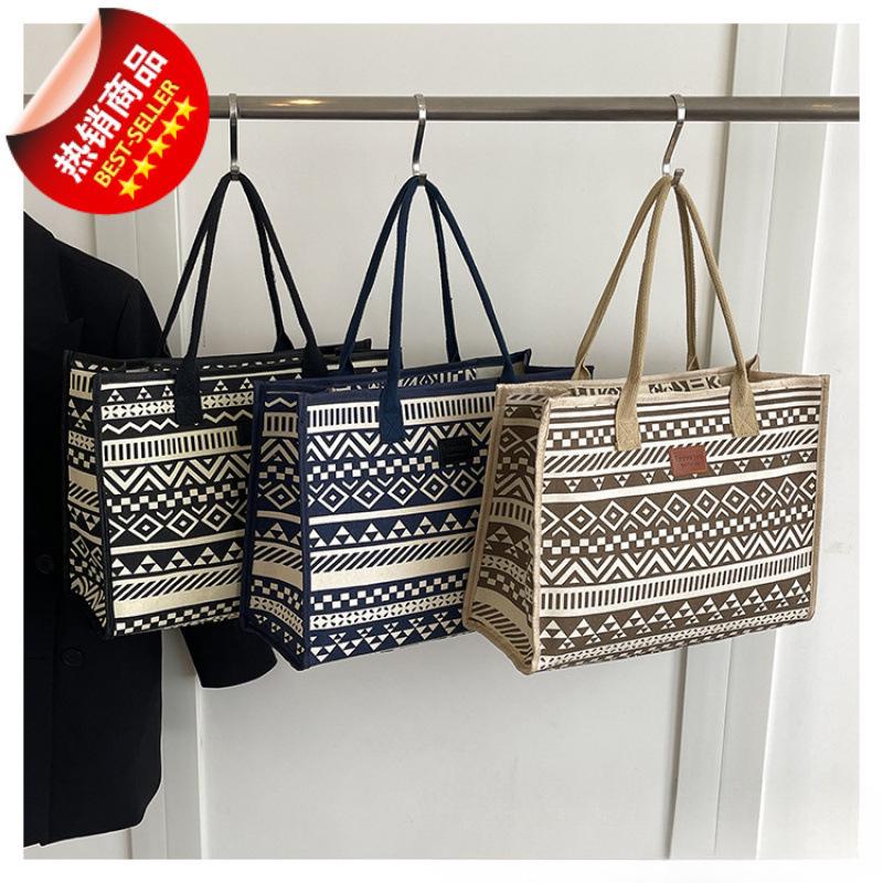 Canvas-Tasche im Ethno-Stil: Handtasche mit großem Fassungsvermögen für Damen
