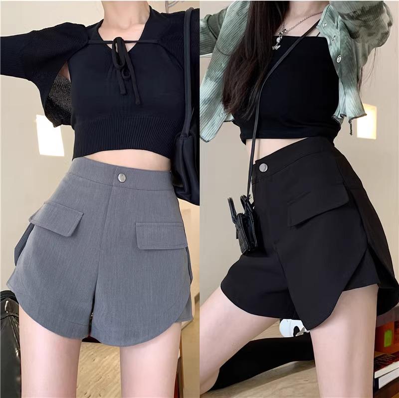 Spring 2024 Women's Black High-Waist Slimming A-line Shorts - Small Size, Fashionable Casual Design