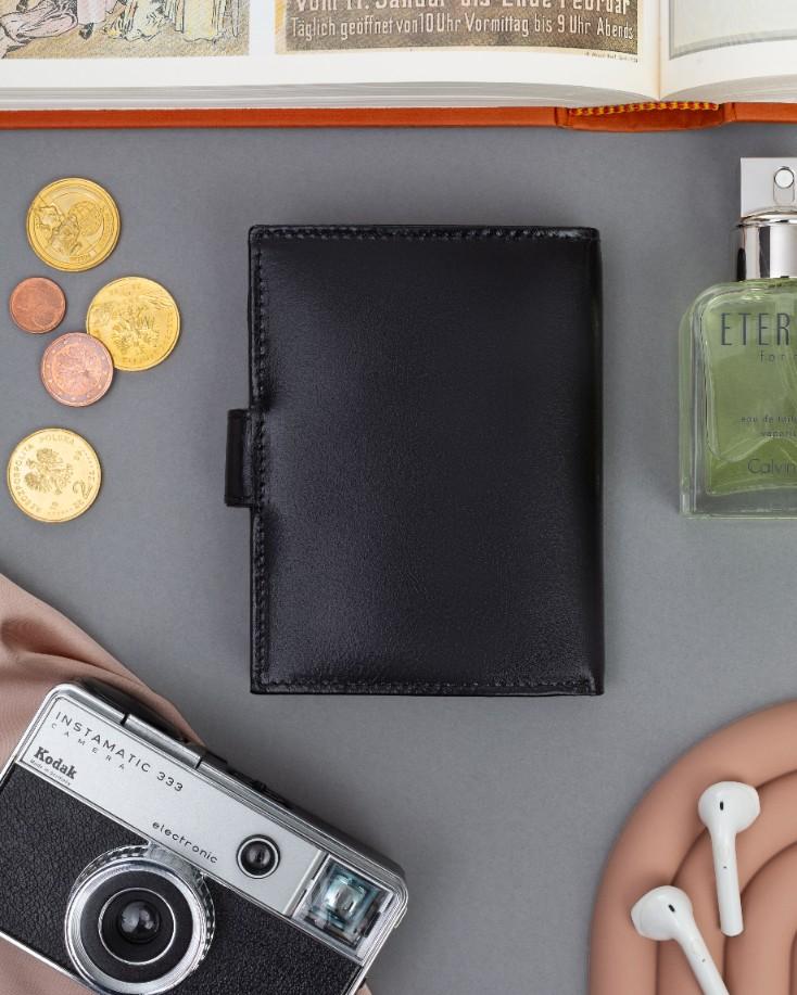 Carteira de Couro Masculina RM-06L-BCF-BP-9564 Preta