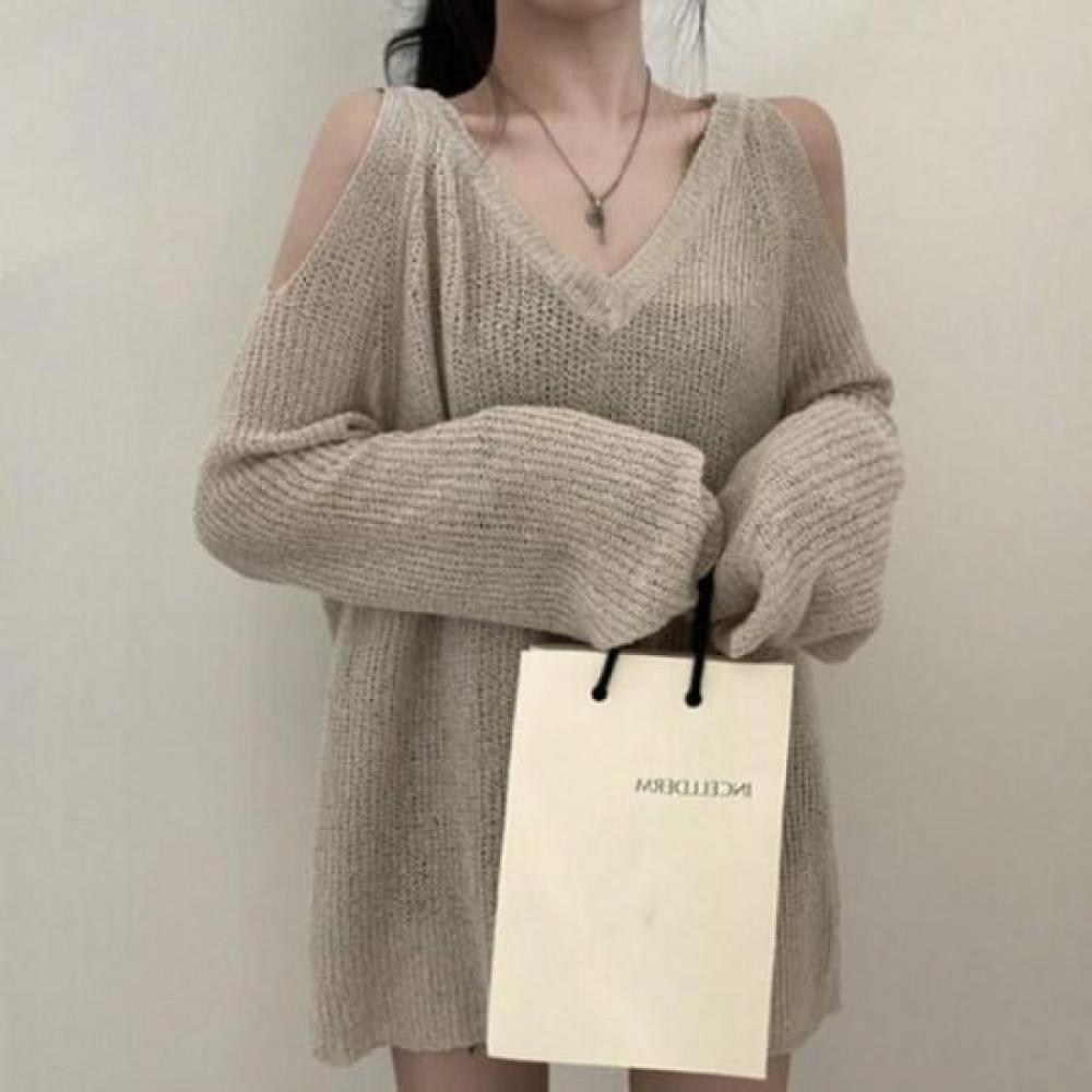 NaVaVa Women V Neck Shoulder Cutout Long sleeVe Knit Nk2903