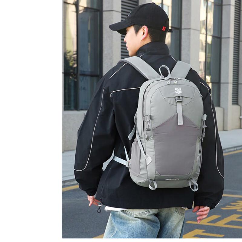 

Outdoor Hiking & Travel Backpack