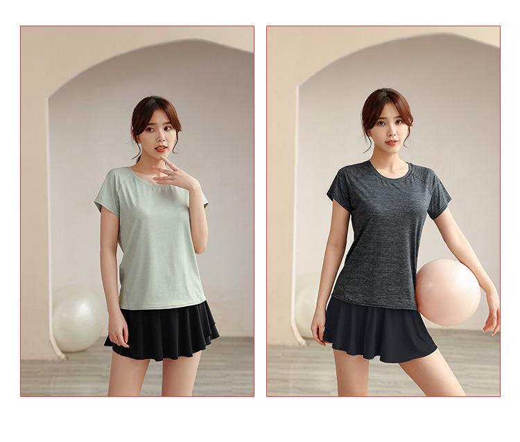 Women's Plus Size Quick-Dry Slimming Yoga Top - Loose Fit, Sweat-Wicking Fitness Tee