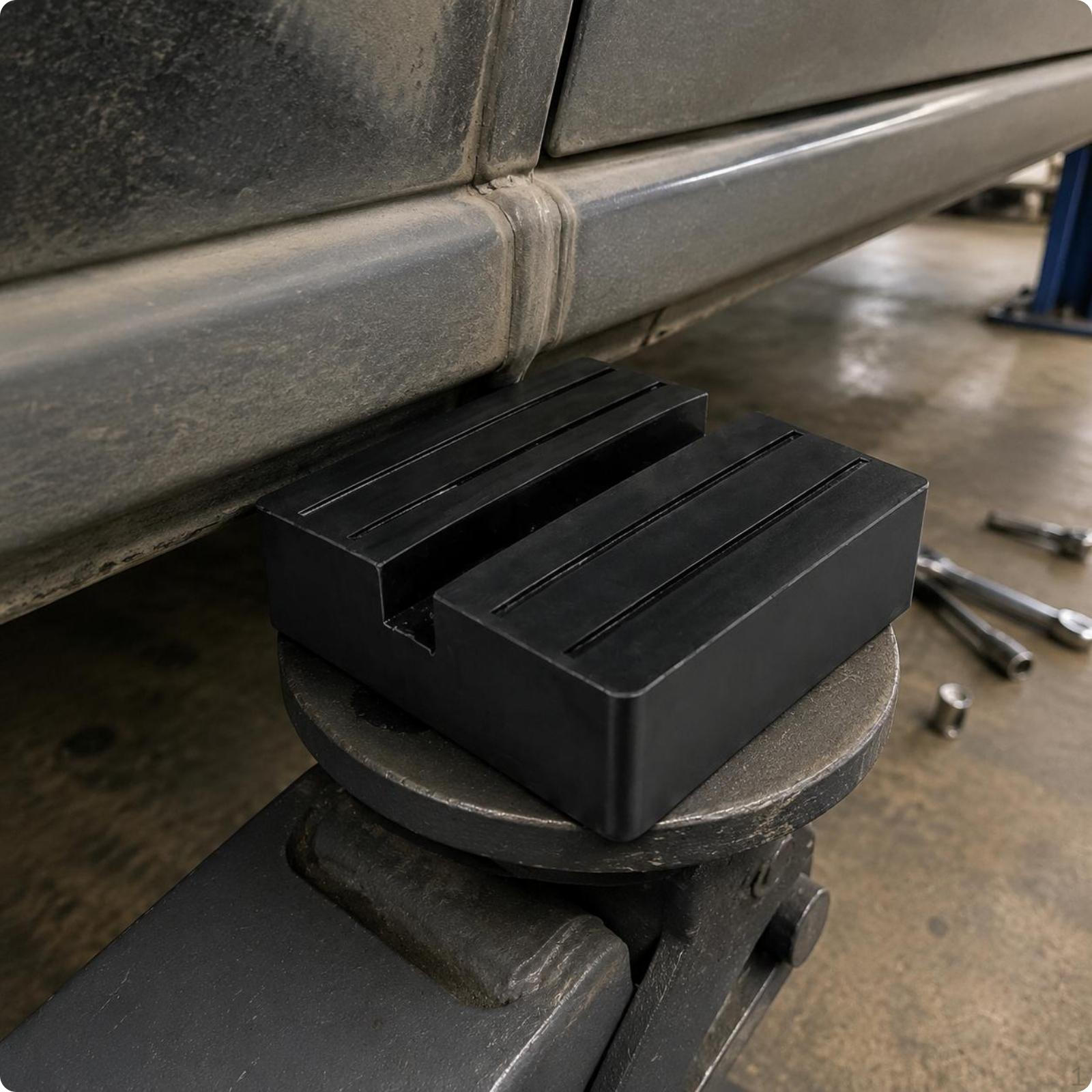 4 Pieces Rubber Lifting Block Load Bearing Car Hoist Base AntiSlip Lift Pad for Mechanics,