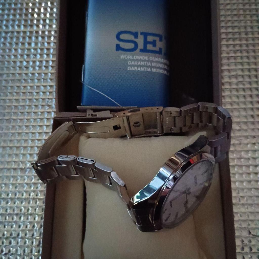 [USED] SEIKO Wristwatch, Overseas Model, Shipping Included, Price Not Reduced