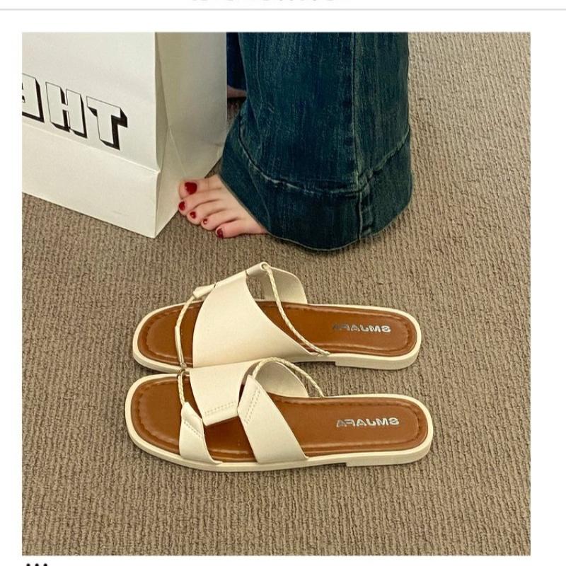 Fashion Summer 2025 Fashionable Minimalist Korean Style Beach Shoes Universal Flat Bottom Toe Post Thong Slippers Leisure Rubber Sole