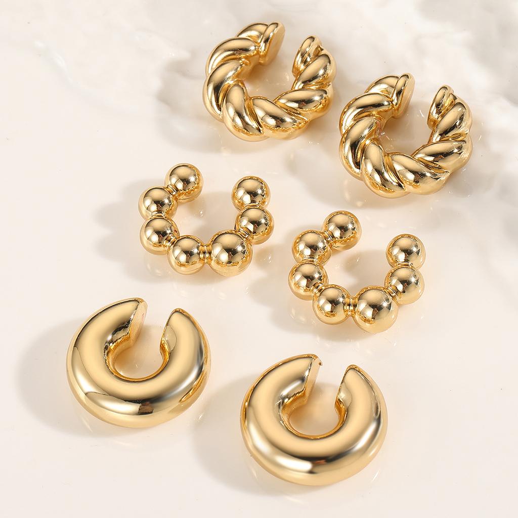 Modischer Übertriebener C-förmiger Ohrknochenclip, Wind Personalisierter Acryl-Ohrclip ohne Ohrlochstechen