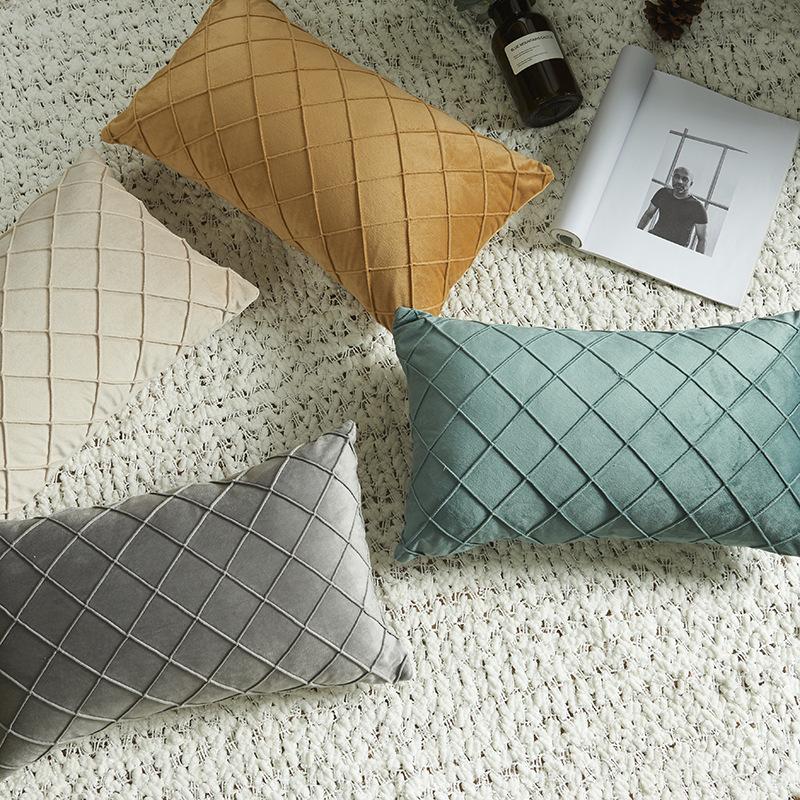 Dutch Velvet Handmade Plaid Lumbar Pillow Sofa Cushion with Core