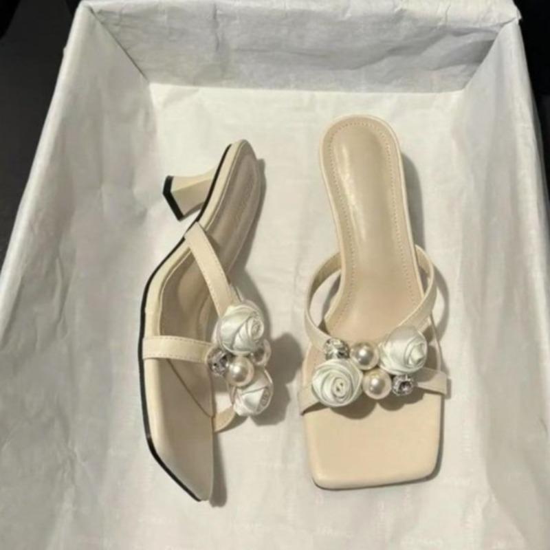Pearl Flower Open Toe High Heel Slippers Women's Outside Wear New Summer Fashion Square Toe Block Heel Cool Mopping