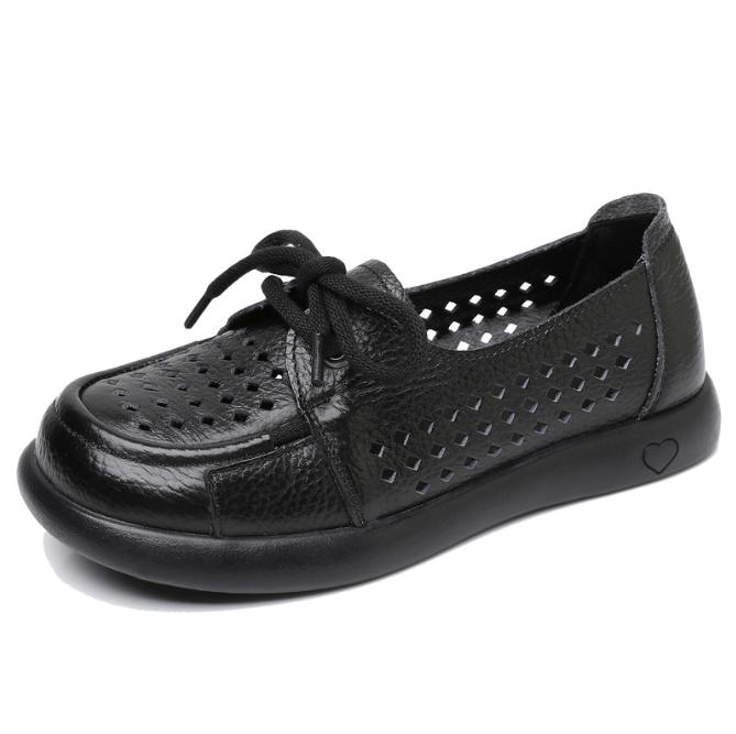 Spring Summer New Genuine Leather Women Flat Shoes Soft Sole Hollow Out Comfort Mother's Shoes Sandals Flat Non Slip Women Shoes