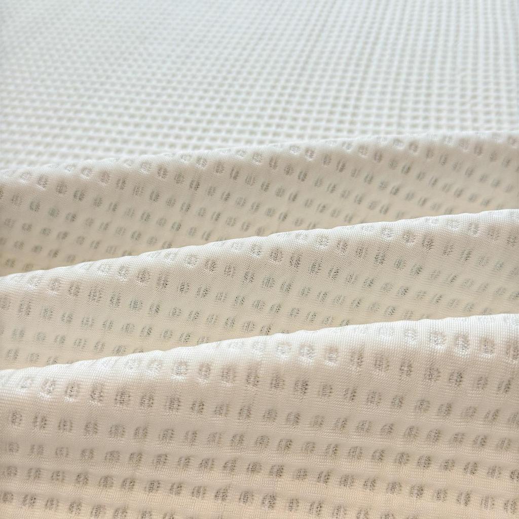 Class A Summer Cartoon Ice Bean Cooling Bed Sheet Set, Machine Washable, Breathable & Air-Conditioned, Three Pieces.