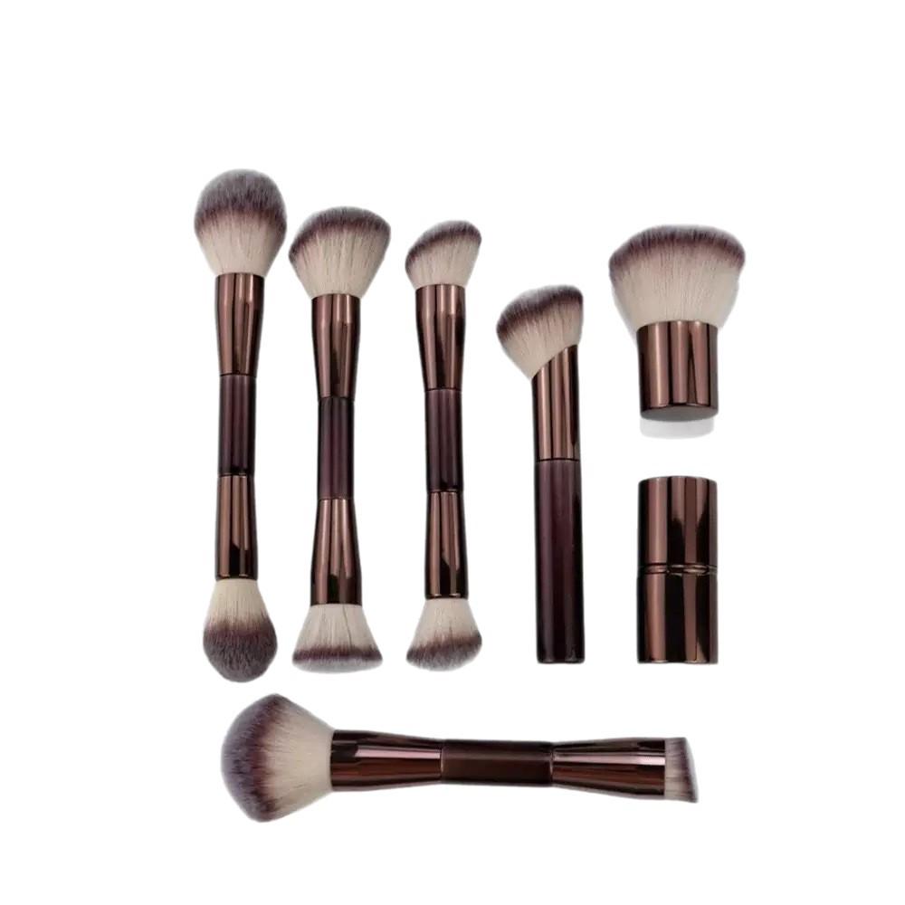 7dílná přenosná oboustranná sada štětců na make-up: Zahrnuje štětce na make-up, pudr, tvářenku a konturování