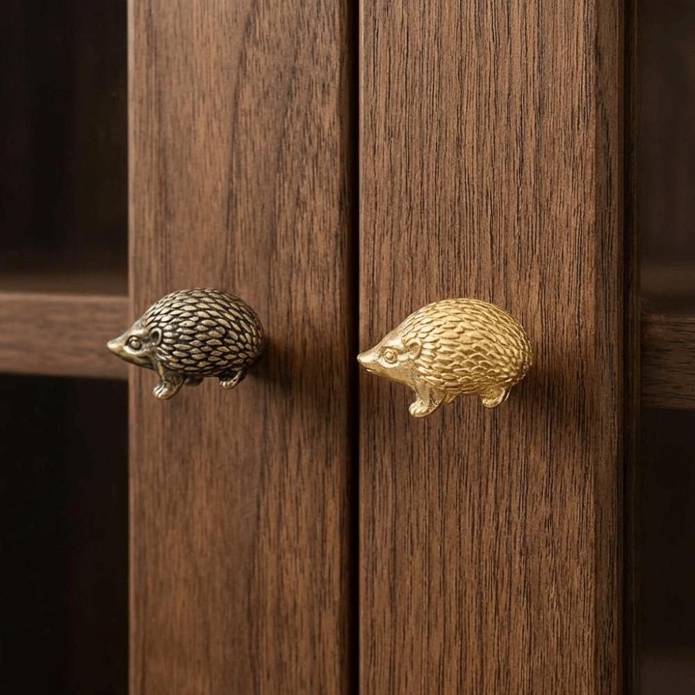Retro Little Hedgehog Brass Handle Furniture Hardware Single Hole Cabinet Door Knobs Vintage Gold Wardrobe Drawer Pulls Kitchen