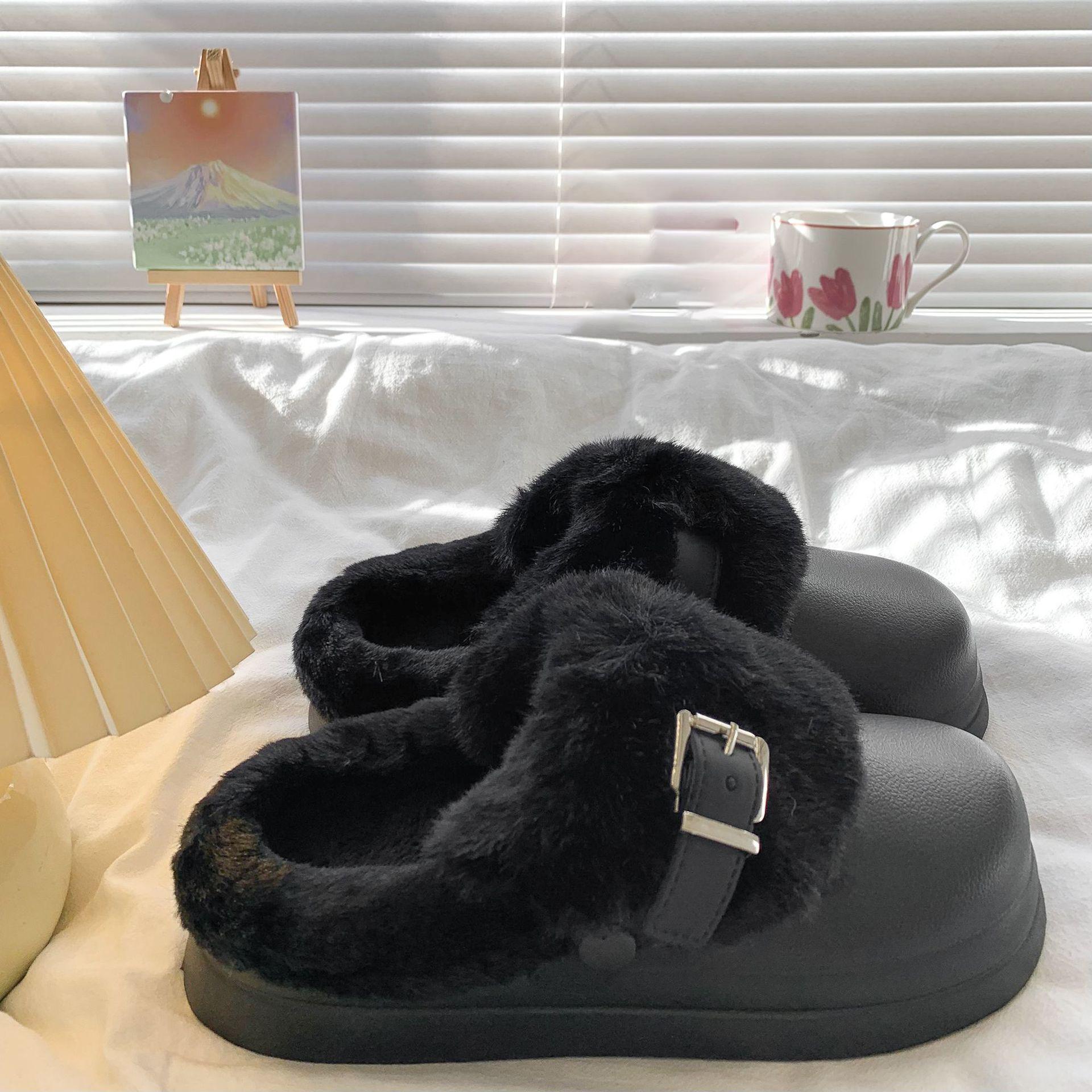 Водонепроницаемые Ева Толстая Подошва Меховые Клоги Женские Зимние Металлическая Пряжка Пушистый Мех Уличные Тапочки Женские Теплые Плюшевые Тапочки 35EUCN36 чёрный 1830₽