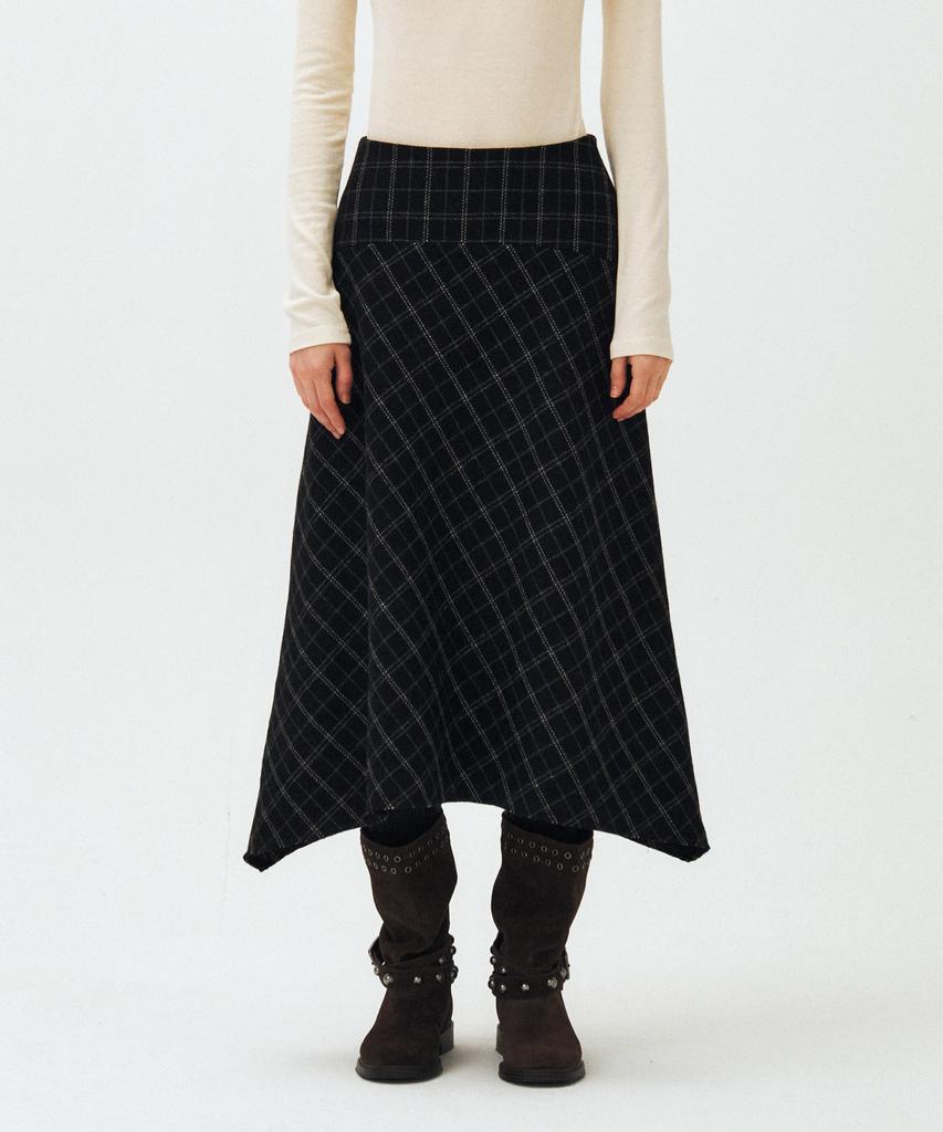 Mais Check Asymmetrical Flared Skirt