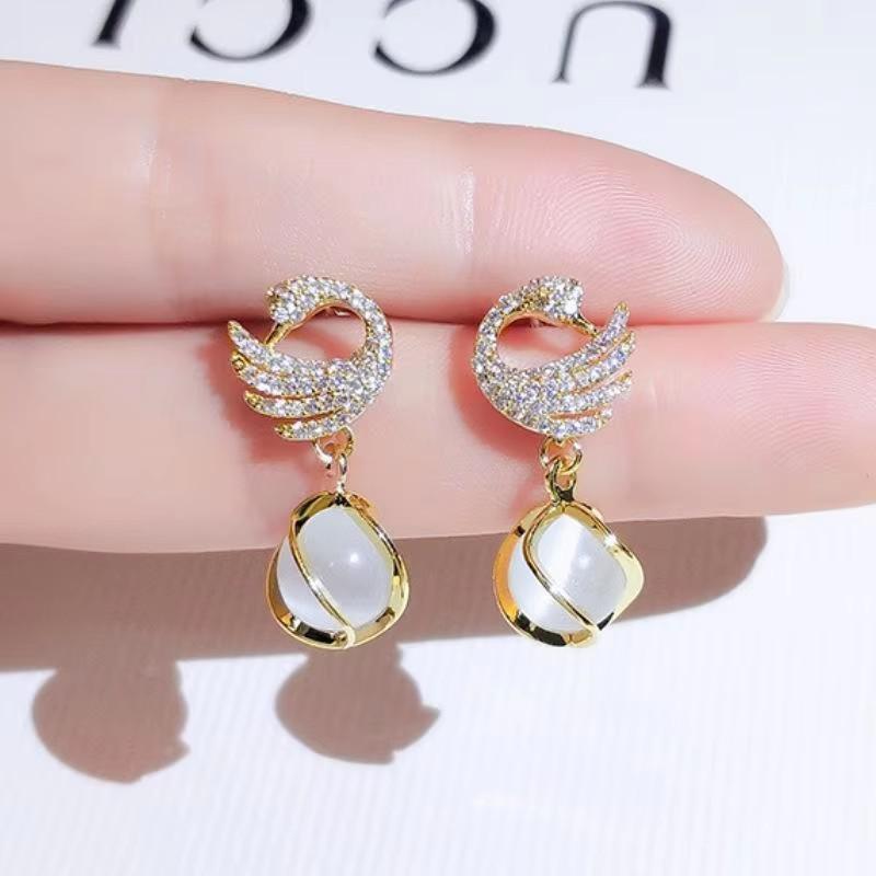 925 Silver Needle Korean Fashion Black Bow Earrings For Women Jewelry 2026 Trending New Sweet Women's Bowknot Drop Earrings Z40