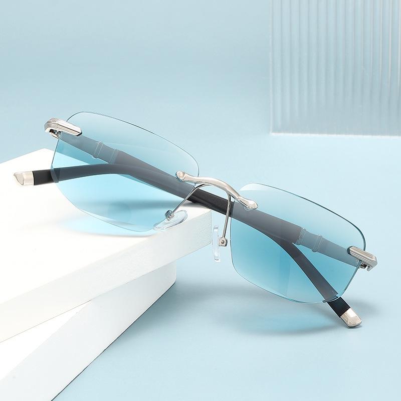 High-End Crystal Cut-Edge Frameless Flower Reading Glasses with Metal Frame for Middle-Aged and Elderly Women