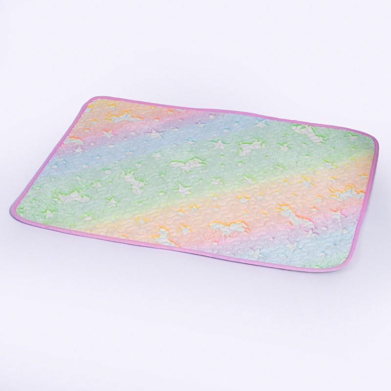 Winter Pet Urine Pad Breathable and Absorbent Dog Urine Pad Machine Washable Non-slip Urine Pad Training Urine Pad Luminous Mat