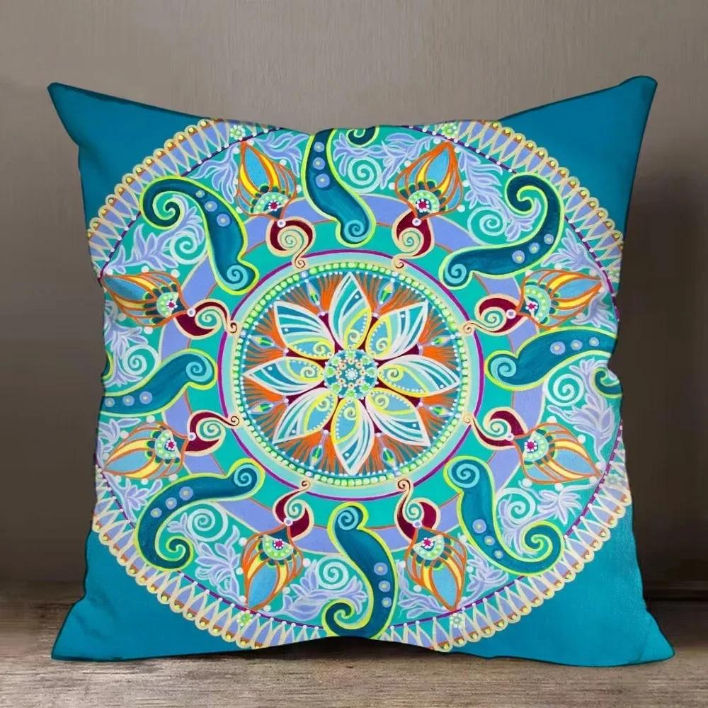 Home Decor Colorful Mandala Patterned Decorative Pillow Covers Pattern Cushion Cover Suitable For Sofa Bedroom Car Pillow Cover