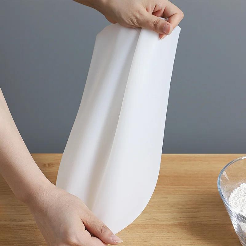 Silicone Kneading Dough Bag Flour Mixer Bag Versatile Dough Mixer for Bread Pastry Pizza Kitchen Tools