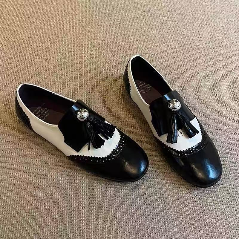 

Blue cabinet version~ retro fringed Brock engraved loafers women s flat-bottomed small single shoes British style round head small leather shoes 35 чёрный