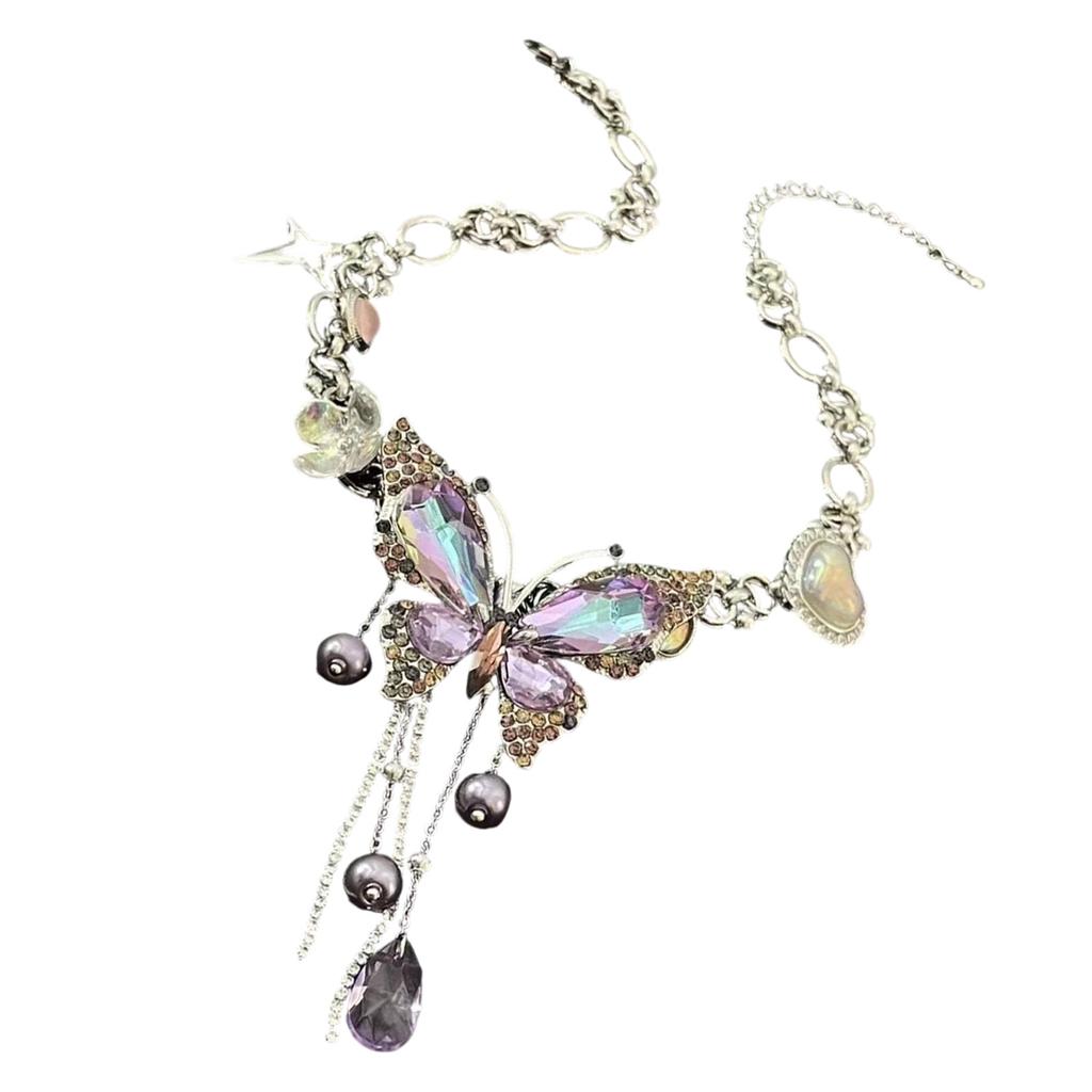 Dazzling Allover Crystal Butterfly Love Charm Necklace Moving Fringe Detailing Clavicle Chain Adjustable Neckchain