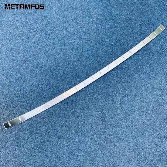 For Toyota Harrier Venza - 2024 Exterior Rear Trunk Bumper Foot Plate Tailgate Door Sill Scuff Guard Plate Accessories