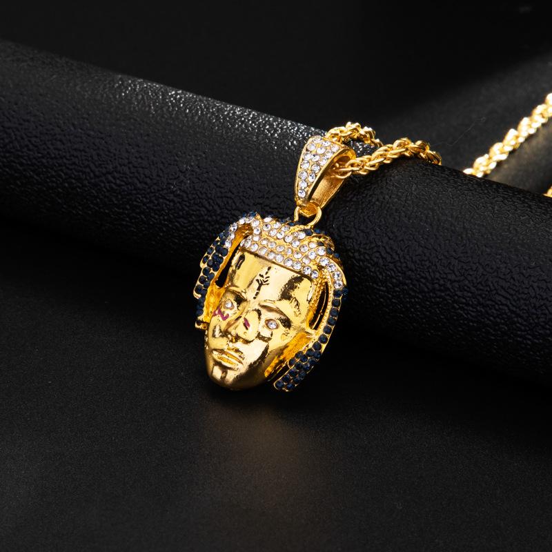 European and American Hip Hop Singer Blue Hair Avatar Pendant Personalized Fashion Necklace Accessory