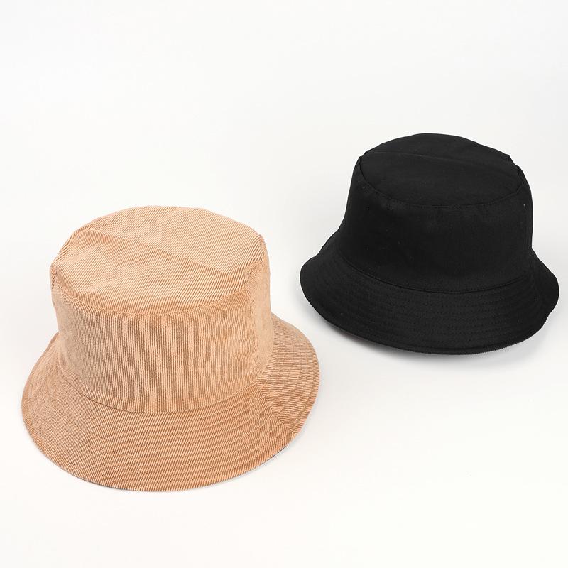 

Вельветовая панама — стильная всесезонная кепка рыбака с декоративным беретом, легкая one size темные хаки