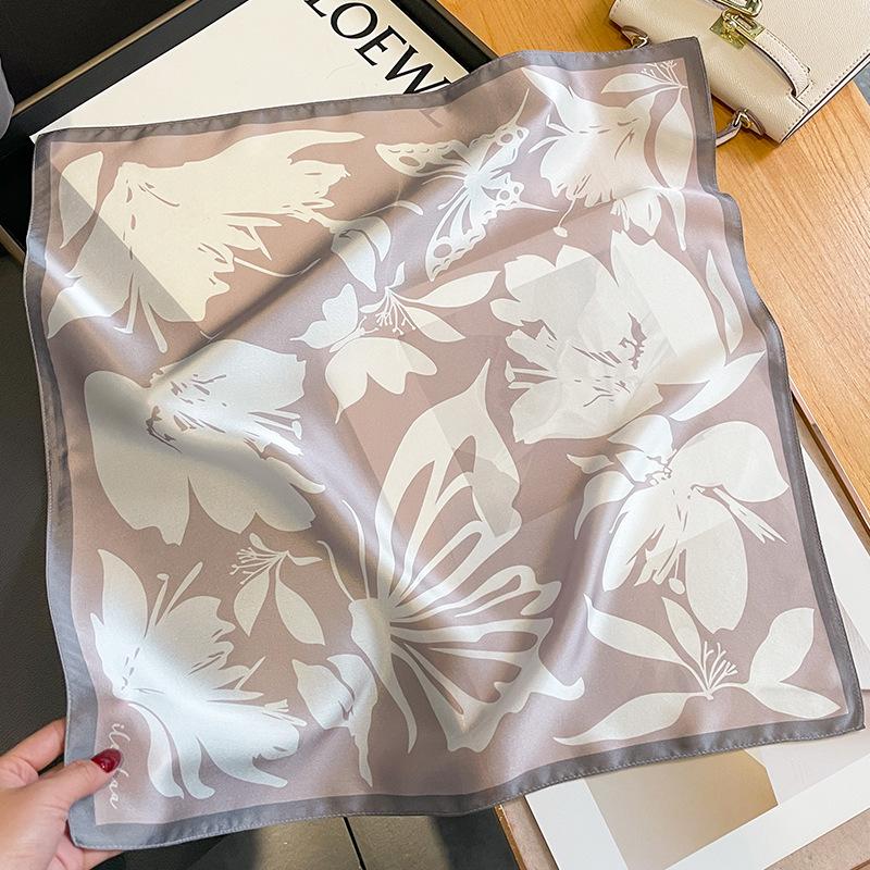 100% Real Silk Scarf Women Square Neck Tie Wrist Shawls Wraps for Ladies Foulard Scarves Pashmina Female Hijab Bandana bufanda