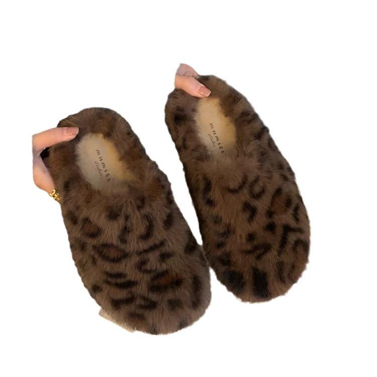 Mao Mao slippers women wear in autumn and winter 2024 thick bottom inner heightening bag head half slippers imitation mink hair leopard print