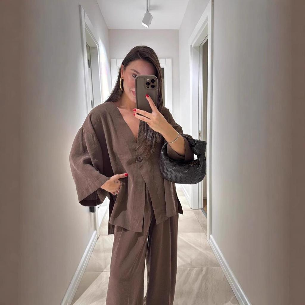 2025 Women's Casual V-neck Top & High-waisted Pants Set