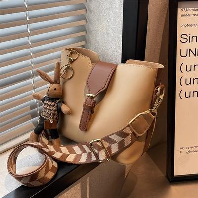 Large Capacity Bag Women's New Autumn and Winter Premium Texture Messenger Bag Retro Versatile Portable Bucket Bag