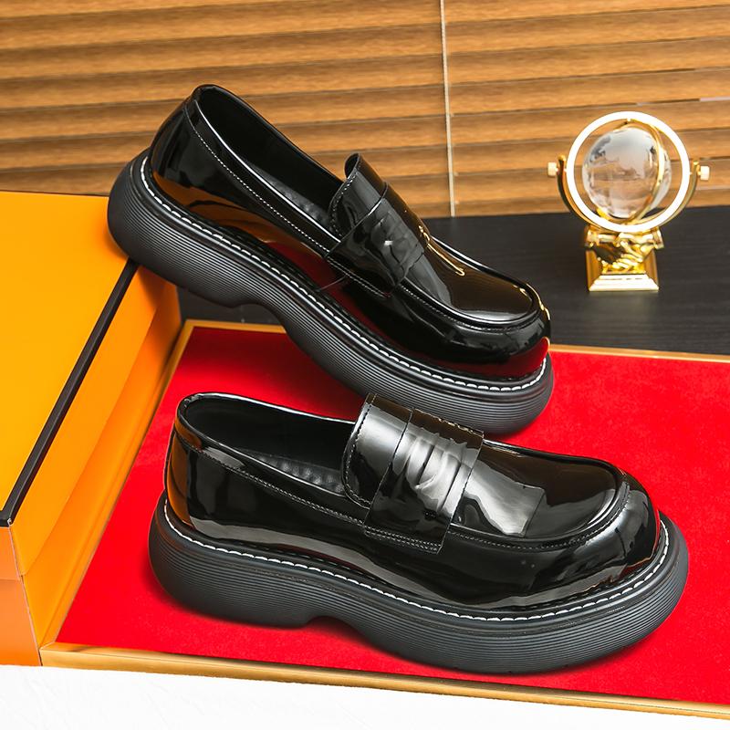 Fashion Size 38-45 Retro Men Le Fu Shoes Lacquer Leather  Black Green Thick Bottom Big Head Leather Shoes Casual Fashion Brand Men Shoes