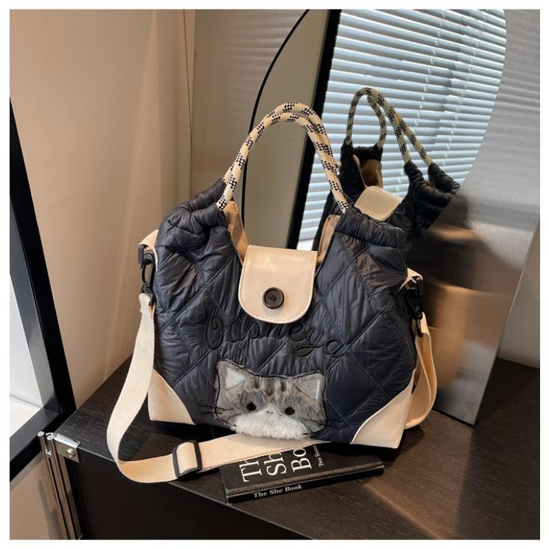 

Женские новые сумки сегодня популярны, сумки-тоут большой вместимости, повседневные и универсальные для студенток, и сумки для поездок на работу. темно-синий