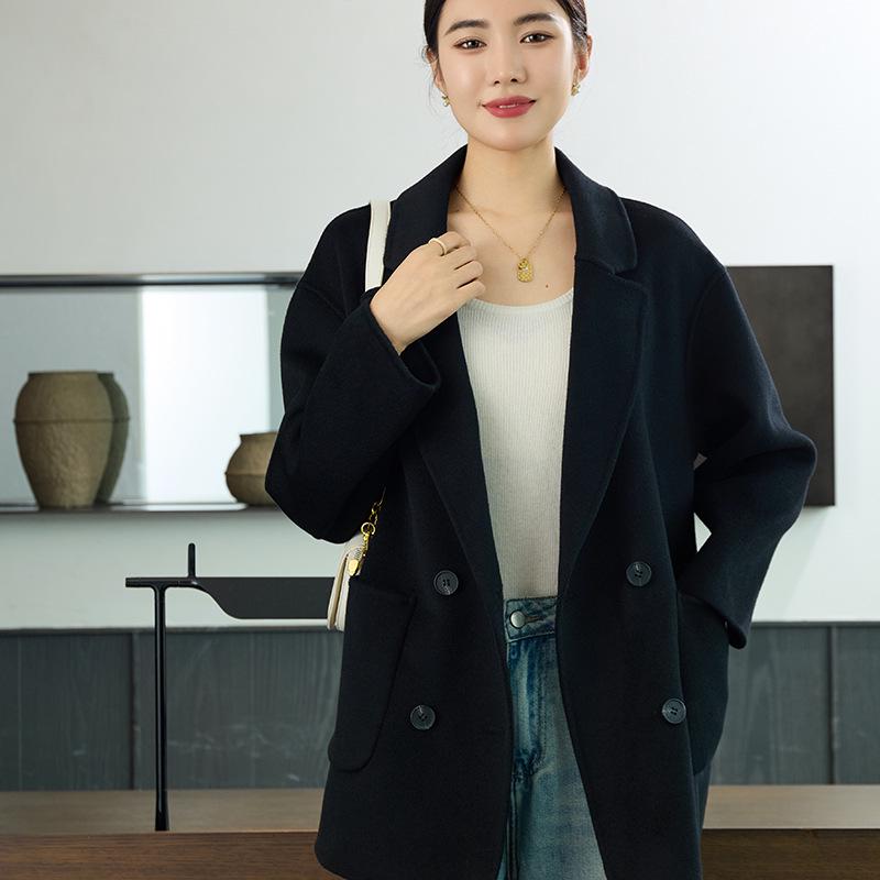 

Женское двустороннее пальто средней длины из 100% шерсти - Универсальное и элегантное для осени и зимы M - suitable for 130-155 lbs