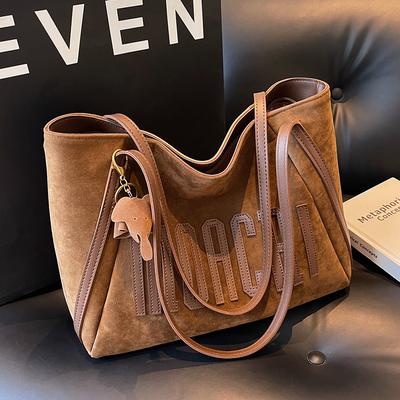 Large Capacity Bag Women's Fashion New Shoulder Bag Versatile Commuter Tote Bag