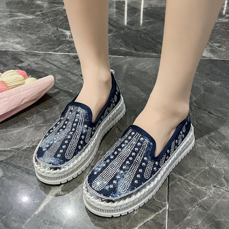 New Large-sized Rhinestone Shallow Opening Loafers, Thick-soled Lazy Shoes for One Foot