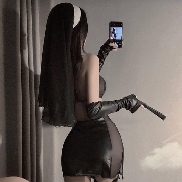 Sexy neck hanging perspective slit nun cos hollowed out hot cover